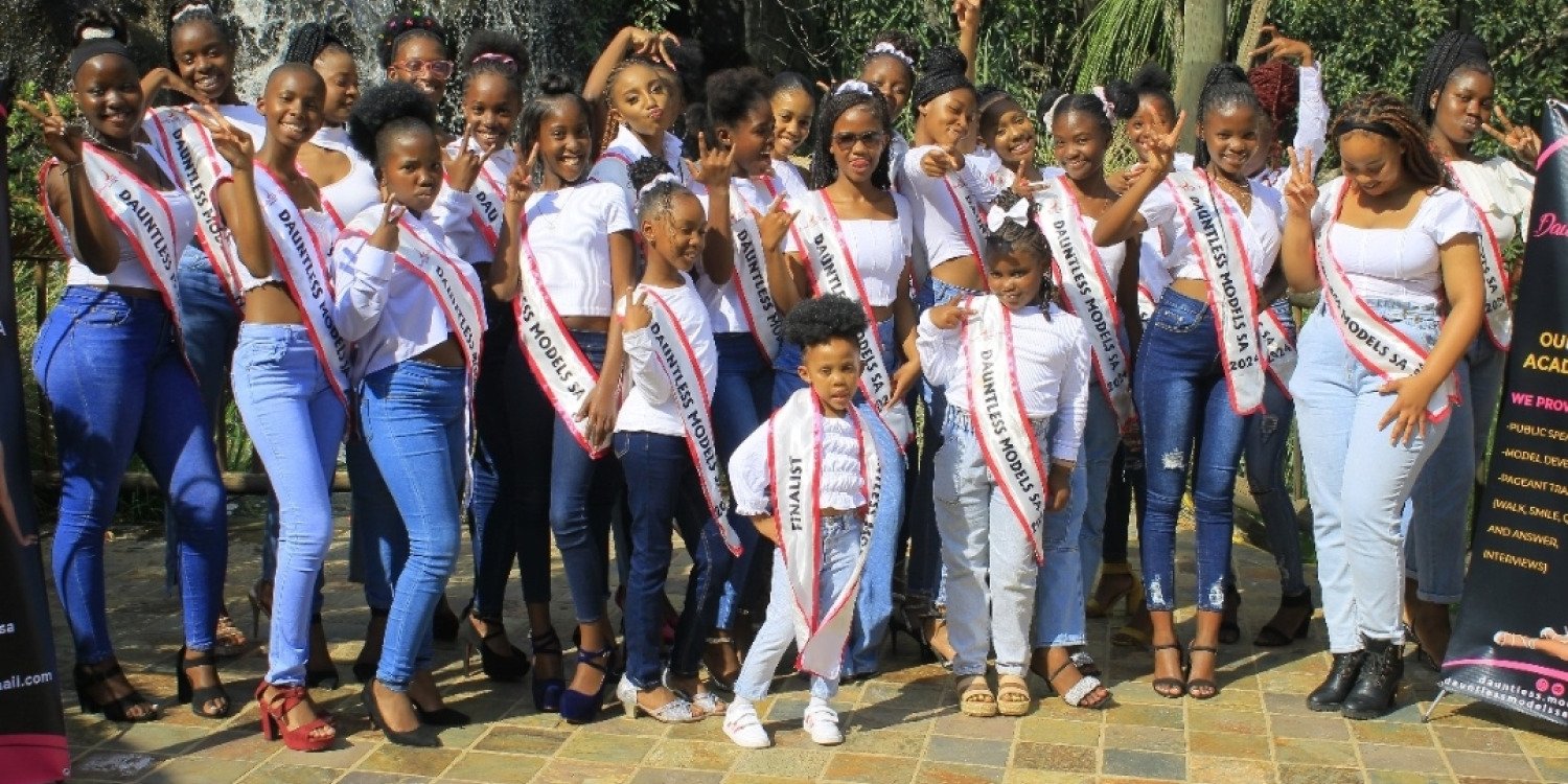 Dauntless Models SA 2024 Crowning 