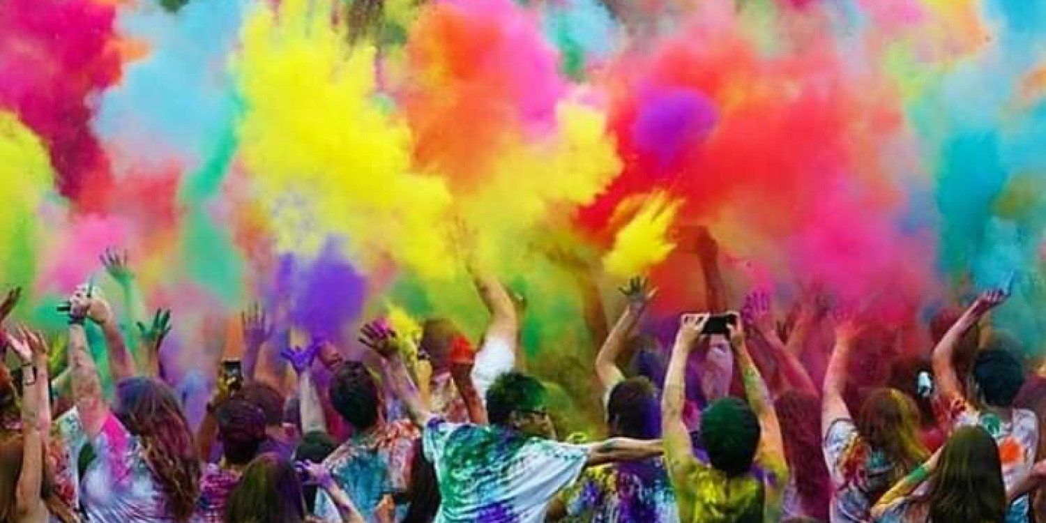 CLOCOLAN FAMILY FUN DAY PICNIC WITH COLOUR 