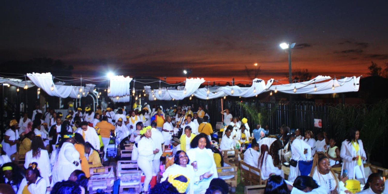 DEE WOMEN'S EMPOWERMENT ENTERTAINMENT 