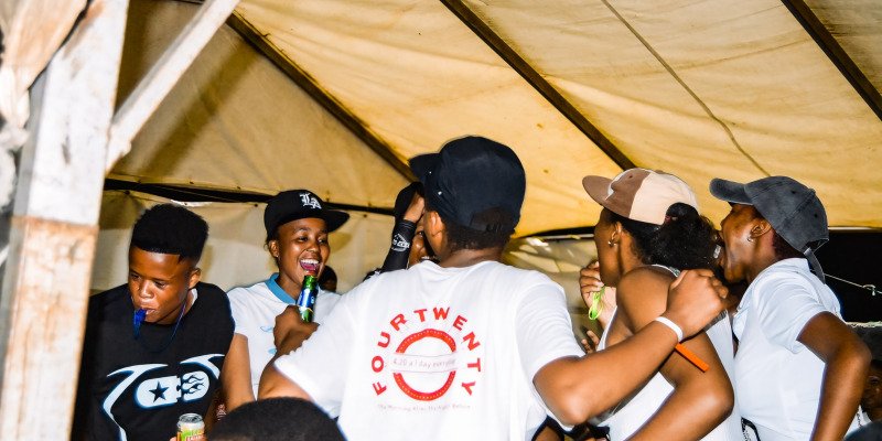 Four Choko Black & White Season 03