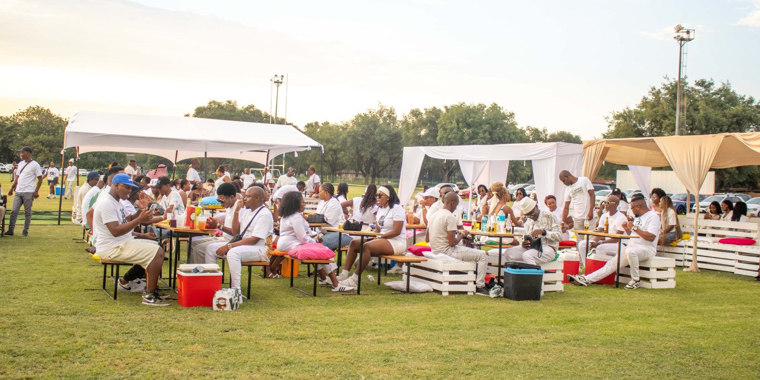 DEEPHOUSE JOYFUL HANGOUT LEPHALALE 