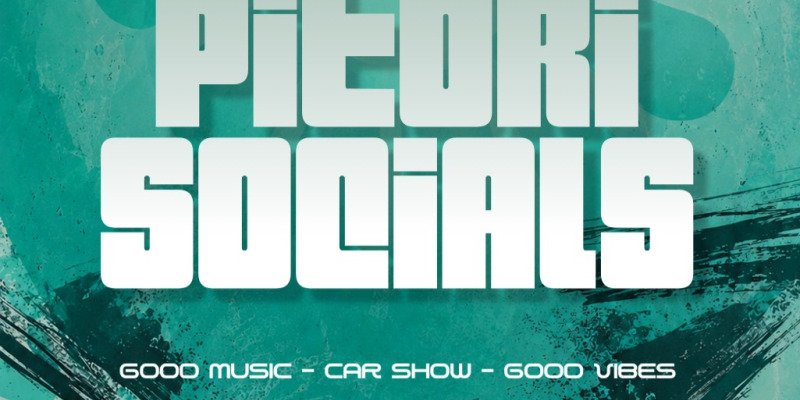PitORi SOCiALS 